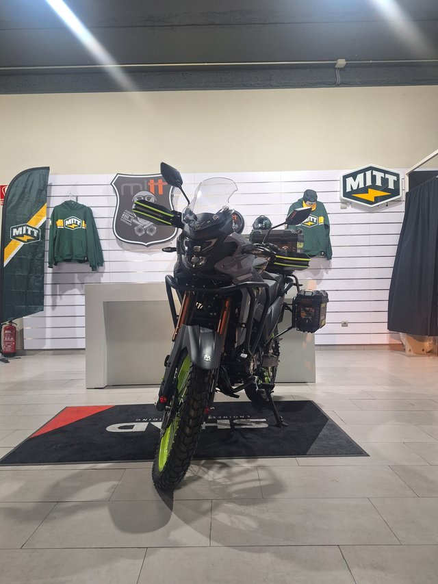 MITT MT 125 Adventure Negra/Verde