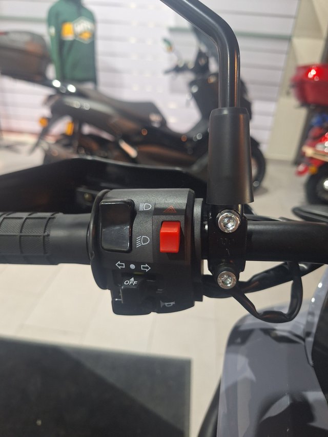 MITT MT 125 Adventure Negra/Verde