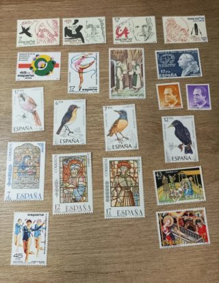 1985. Lote 20 sellos España.