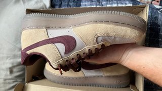 Nike Air Force 1 Beige y Marrón