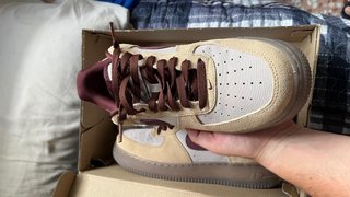 Nike Air Force 1 Beige y Marrón