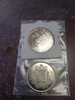 Lote 2 Monedas 100 Pesetas Juan Carlos I 1975