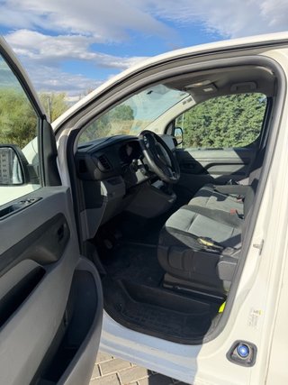 Citroen Jumpy Talla M BlueHDi 95 Comfort año 2018.