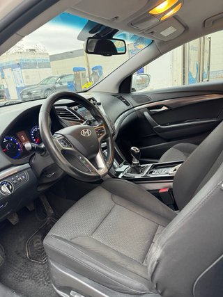 Hyundai i40 2012
