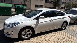 Hyundai i40 2012