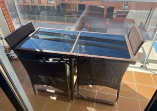 Conjunto mesa y sillas jardín