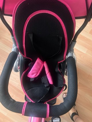 Triciclo rosa per bambina