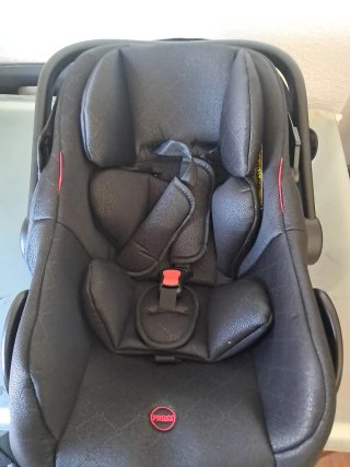 Silla de coche para bebé negra