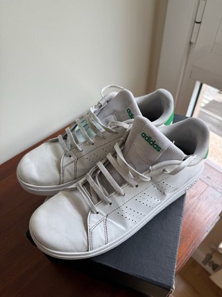 Adidas Tenis Talla 39 Blancos y Verdes