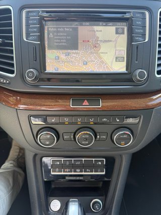 VOLKSWAGEN SHARAN SPORT 2.0 TDI 184 CV DSG 7 PLAZA