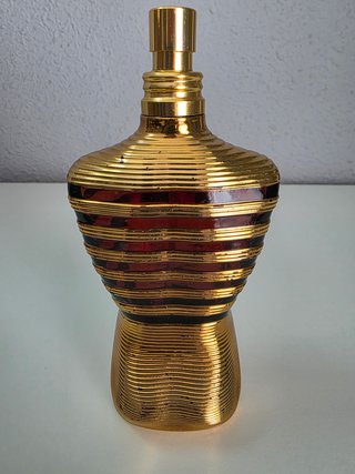 ENVASE - FIGURA J.P.G. LE MALE - P.