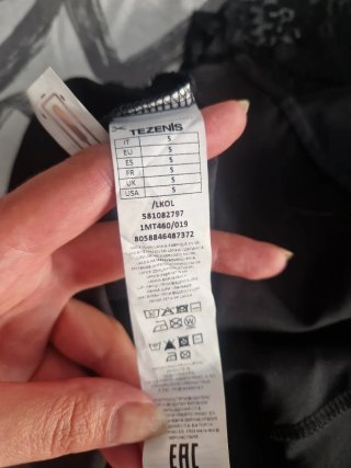 Top lencero satén negro encaje