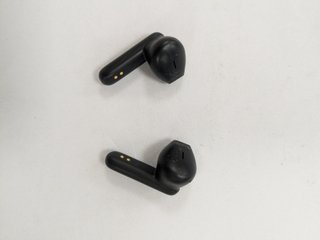 Auriculares JBL Wave 300 TWS Negros