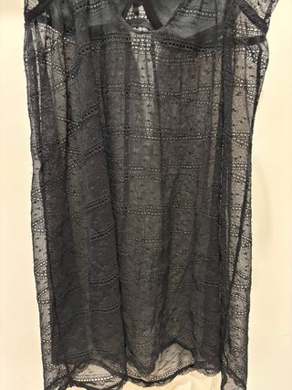 Camisón de encaje negro