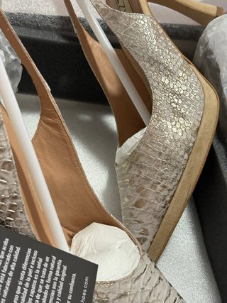 Zapatos de tacón Ezzio piel serpiente