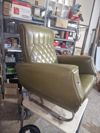 Poltrona oscillante vintage in pelle verde