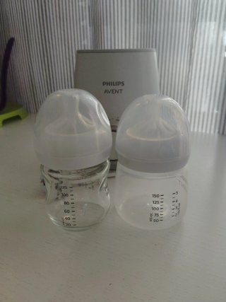 Calienta biberones Philips Avent + 2 biberones