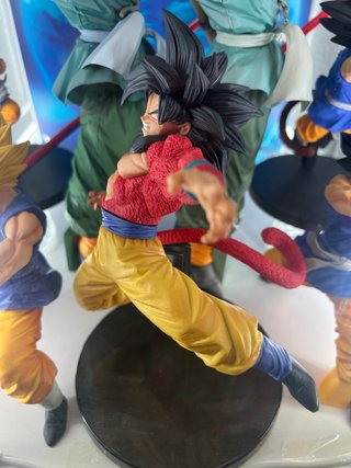 Figura Goku SSJ4 Dragon Ball GT