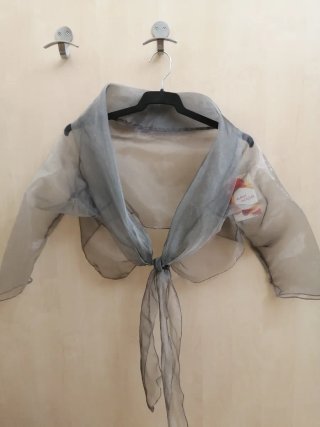 Chaqueta ceremonia gasa gris