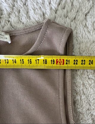 Stradivarius y Pull&Bear Pack 2 vestidos midi XS