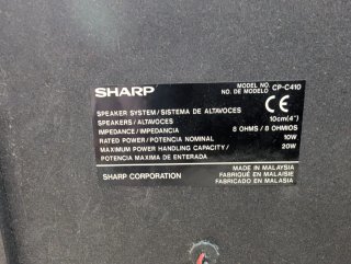Altavoces Sharp Negros y Grises