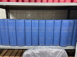 BOE encuadernado desde 1963 a 1998 por meses