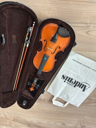 Violín 1/8 con funda y arco