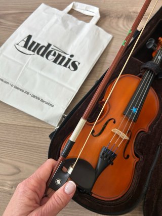 Violín 1/8 con funda y arco