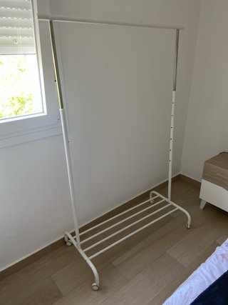 Burra perchero Ikea blanca