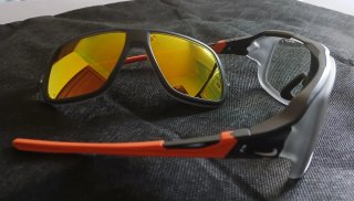 Gafas de Sol Nike Negras y Naranjas