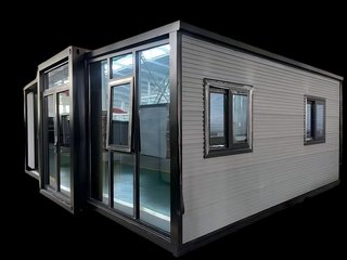 Panel sandwich para revestimiento exterior