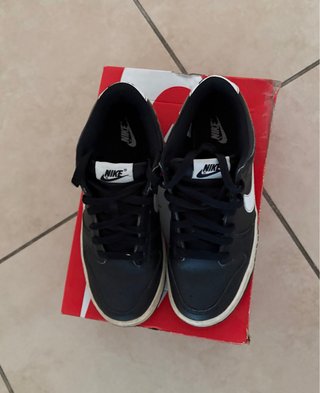Nike Dunk Low nere usate taglia 38