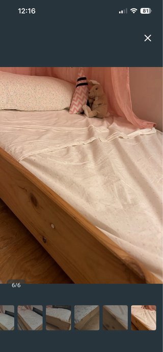 Cama Montessori como nueva