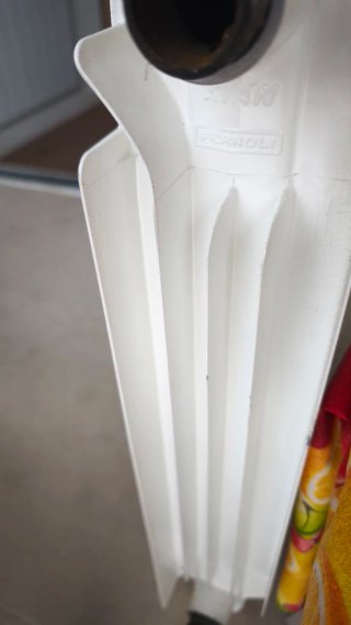 Radiador Ferroli Xian 7 módulos blanco