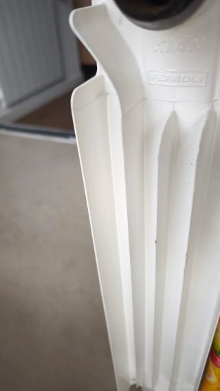 Radiador Ferroli Xian 7 módulos blanco