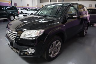 Toyota RAV4 2.2 D-4D Executive 4x4 150cv Aut.