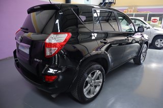 Toyota RAV4 2.2 D-4D Executive 4x4 150cv Aut.