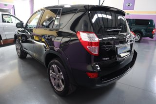 Toyota RAV4 2.2 D-4D Executive 4x4 150cv Aut.