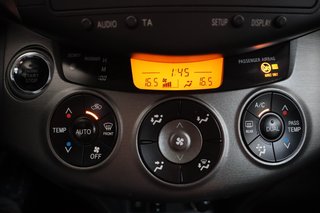 Toyota RAV4 2.2 D-4D Executive 4x4 150cv Aut.
