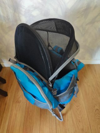 Parasol Ferrino para mochila de travesía