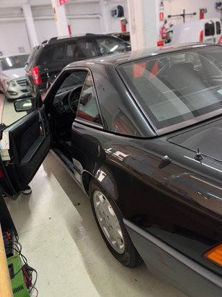 Mercedes-Benz  SL 1992