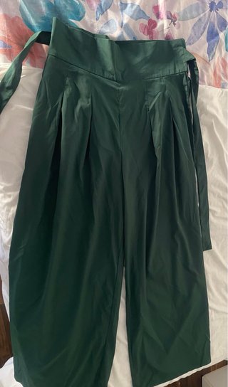 Vestidos y pantalones de verano