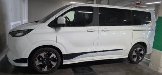 Ford Tourneo Custom 2025