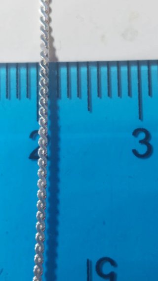 Cadena de 45cm y Medalla de Plata de Ley