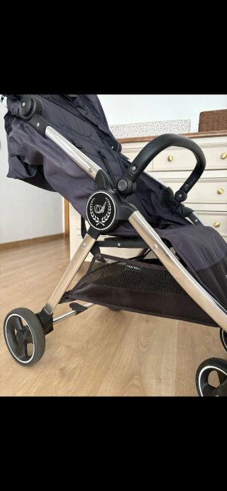 Silla de paseo negra