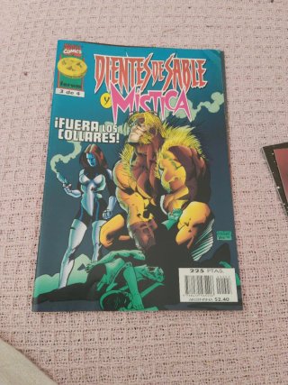 Comic Colección de 4 n* DIENTES DE SABLE Y MISTICA
