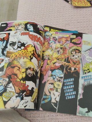 Comic Colección de 4 n* DIENTES DE SABLE Y MISTICA