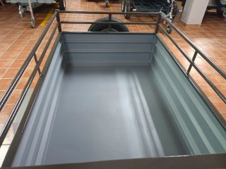 Remolque Basculante con freno de inercia