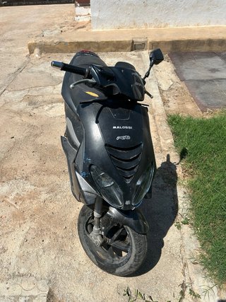 Piaggio NRG 49cc con 24 de carburador y yasuni R.