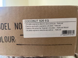 Ukelele Eagletone Coconut S20 EQ Nuevo